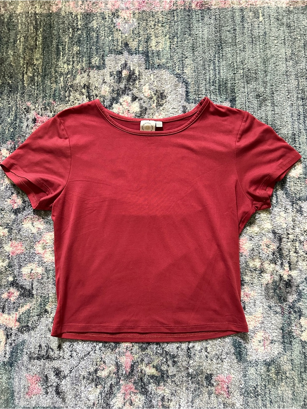 Live in the Moment Cropped Smootheze Crewneck Tee in Deep Red Like New Size S